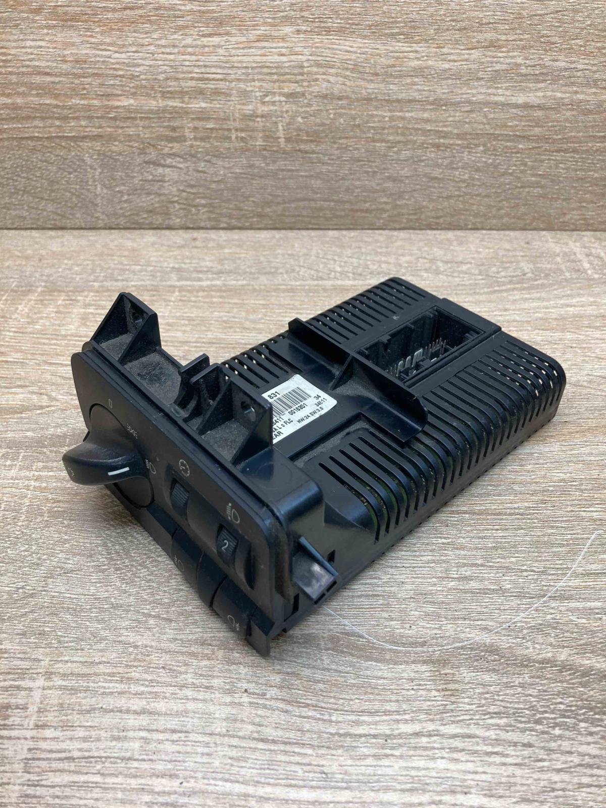 6936831   Light switch BMW 3 E46