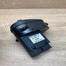 98AG 13A024 CH 04052524  Light switch Ford Focus