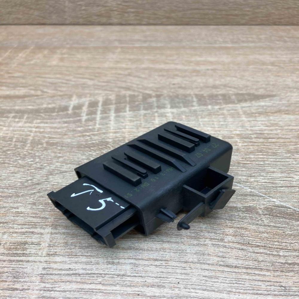 1Z0959772B   Other relay Volkswagen Touran I