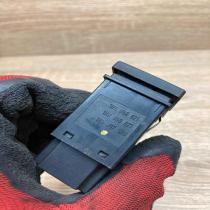1H5959621 1H6959621  Windscreen/window heater switch Volkswagen Golf III