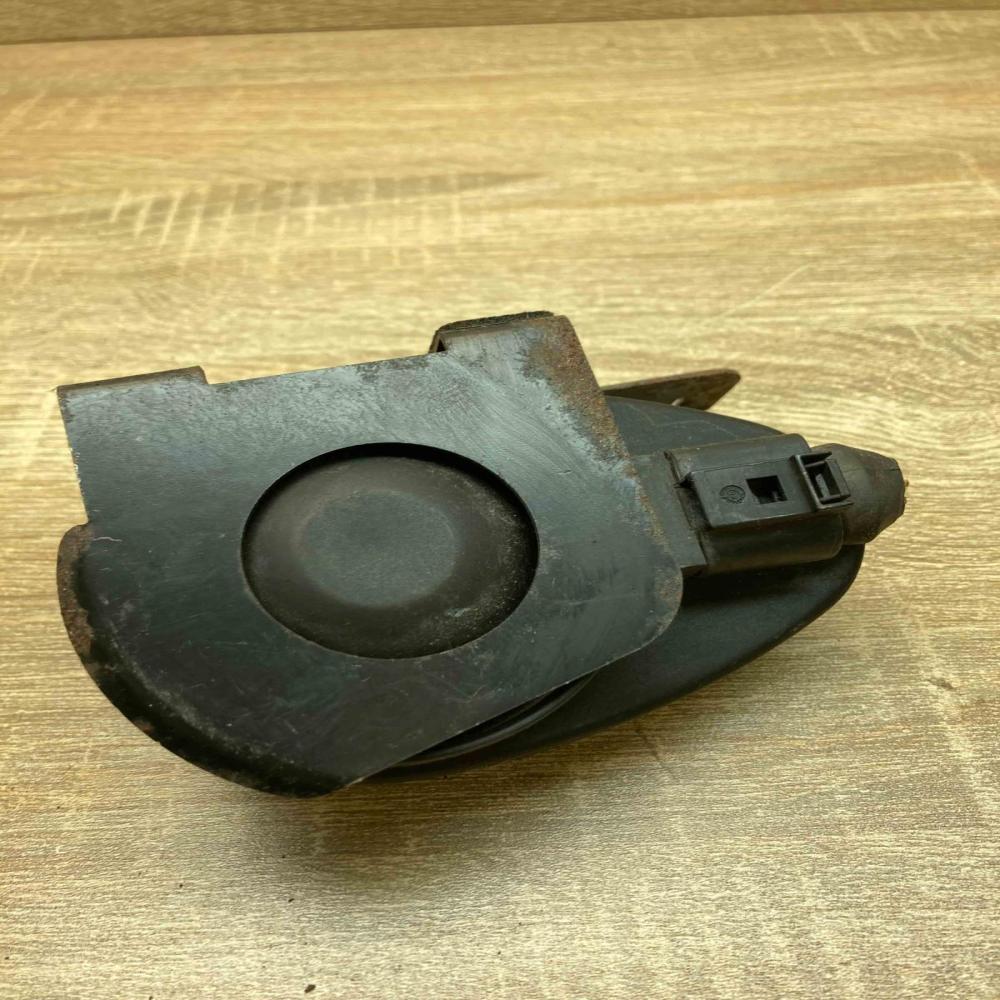 1J0951605 3B1951169 With Plug Horn signal Volkswagen PASSAT B5.5