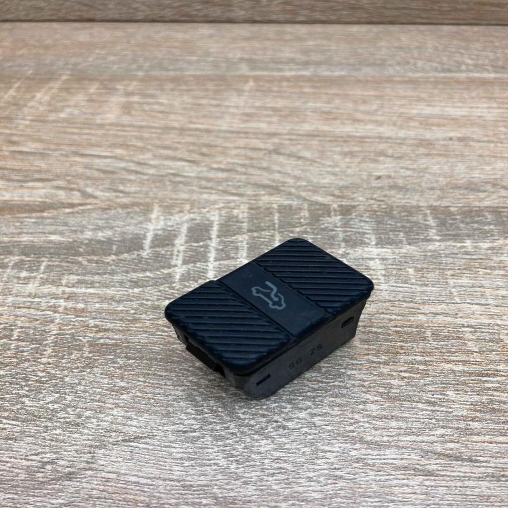 357959855B   Sunroof switch Volkswagen PASSAT B3