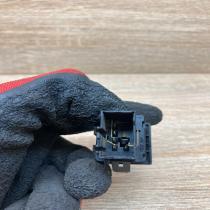 7H0927134A   ESP (stability program) switch Volkswagen Transporter - Caravelle T