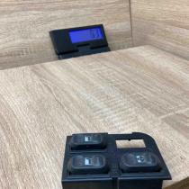 9611225080   Electric window control switch Citroen Xantia
