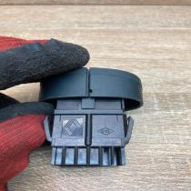 841243B   Windscreen/window heater switch Renault Scenic I