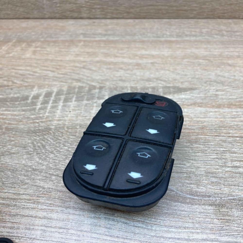 93BG14A132AA   Electric window control switch Ford Mondeo MK II