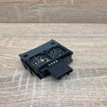 8200002439   Headlight level height control switch Renault Laguna II