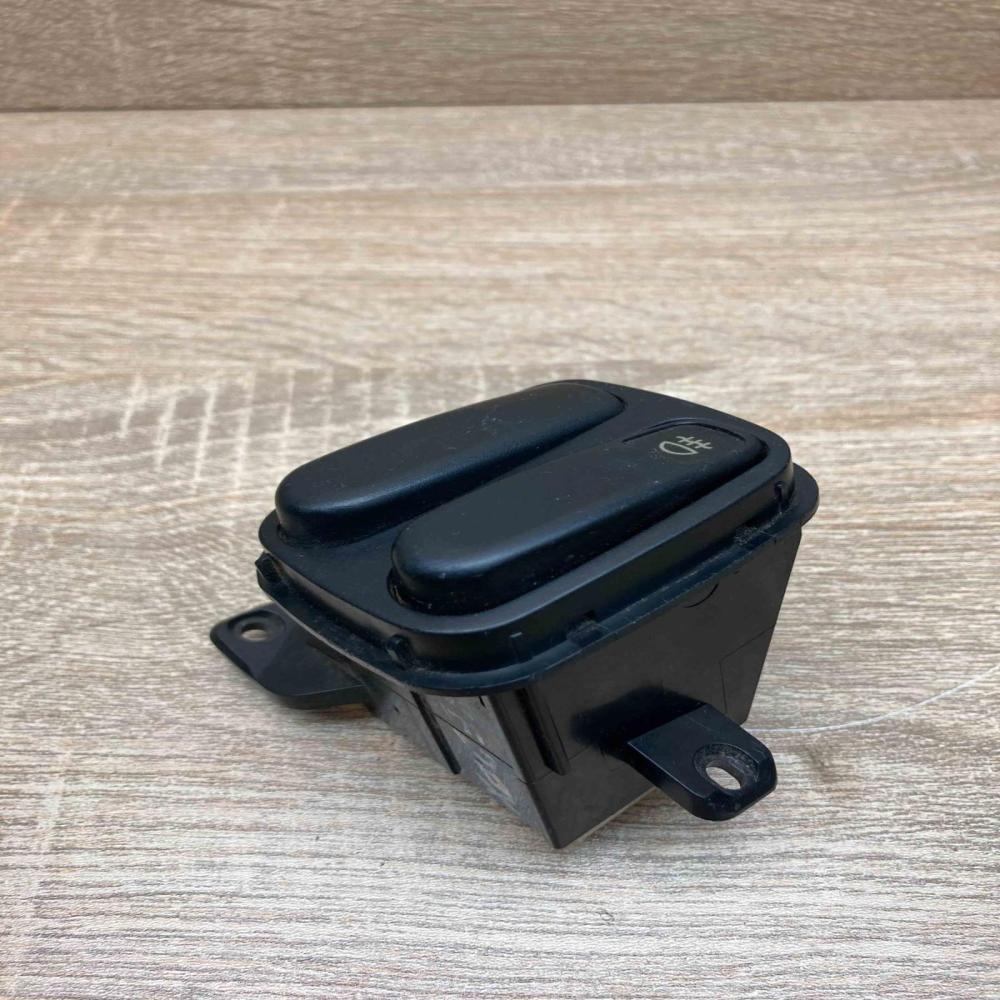 Mazda Fog Switch   Light switch Mazda Xedos 6