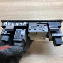 777669 183575  Wing mirror switch Toyota Avensis T250