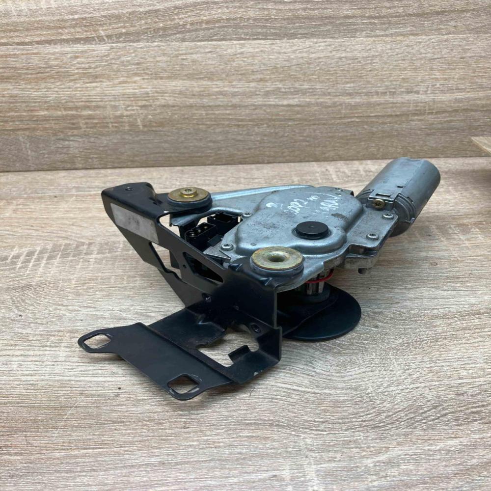 6903667 0390201559  Rear window wiper motor BMW 3 E46
