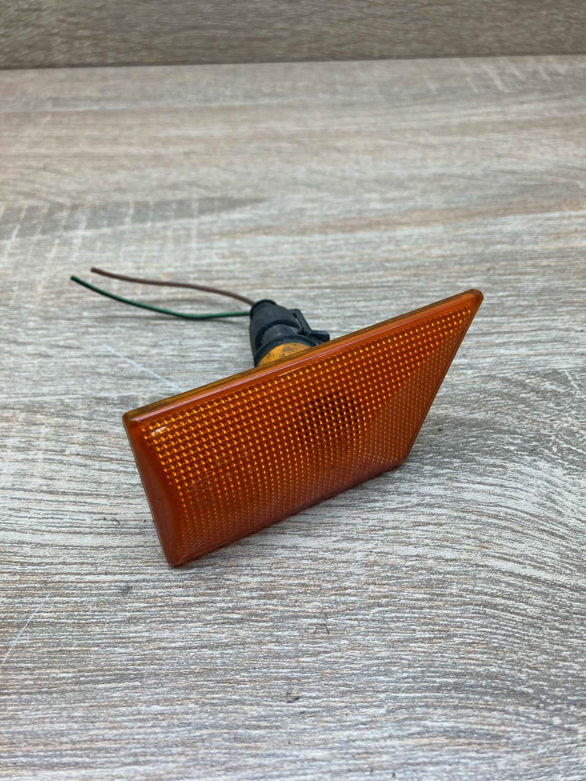 58890 58890 With Plug Front fender indicator light Ford Focus
