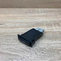 153337   Windscreen/window heater switch Toyota Avensis T250