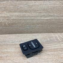183574 769746F  Wing mirror switch Toyota Auris 150