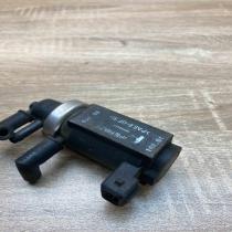 059906627 72190322  Turbo solenoid valve Audi A6 S6 C5 4B