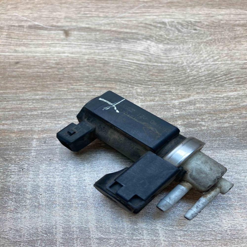 8200270451 72190356  Turbo solenoid valve Renault Espace III