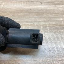 057906628 72190342  Turbo solenoid valve Audi A6 S6 C6 4F
