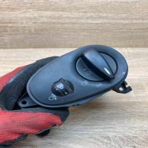 98AG 13A024 CG 498610 4  Light switch Ford Focus