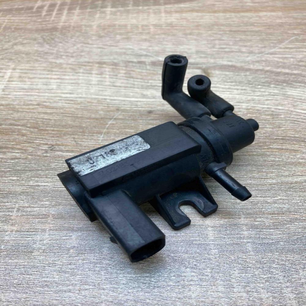 70218300   Turbo solenoid valve Volkswagen Golf IV