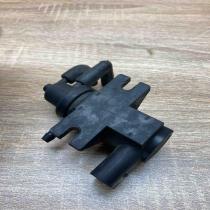 70218300   Turbo solenoid valve Volkswagen Golf IV