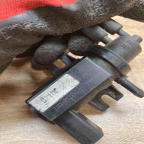 70218300   Turbo solenoid valve Volkswagen Golf IV