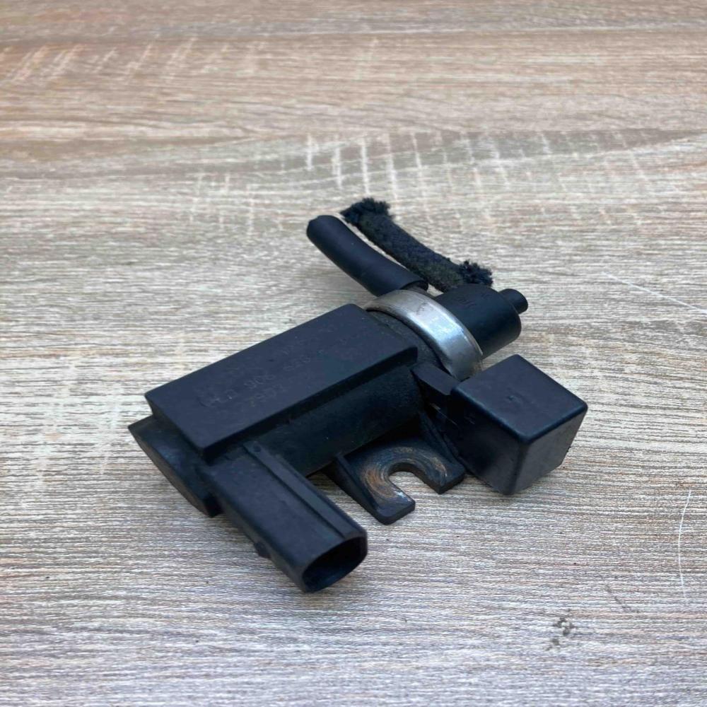 8E0906628B 72290309  Turbo solenoid valve Audi A6 S6 C5 4B