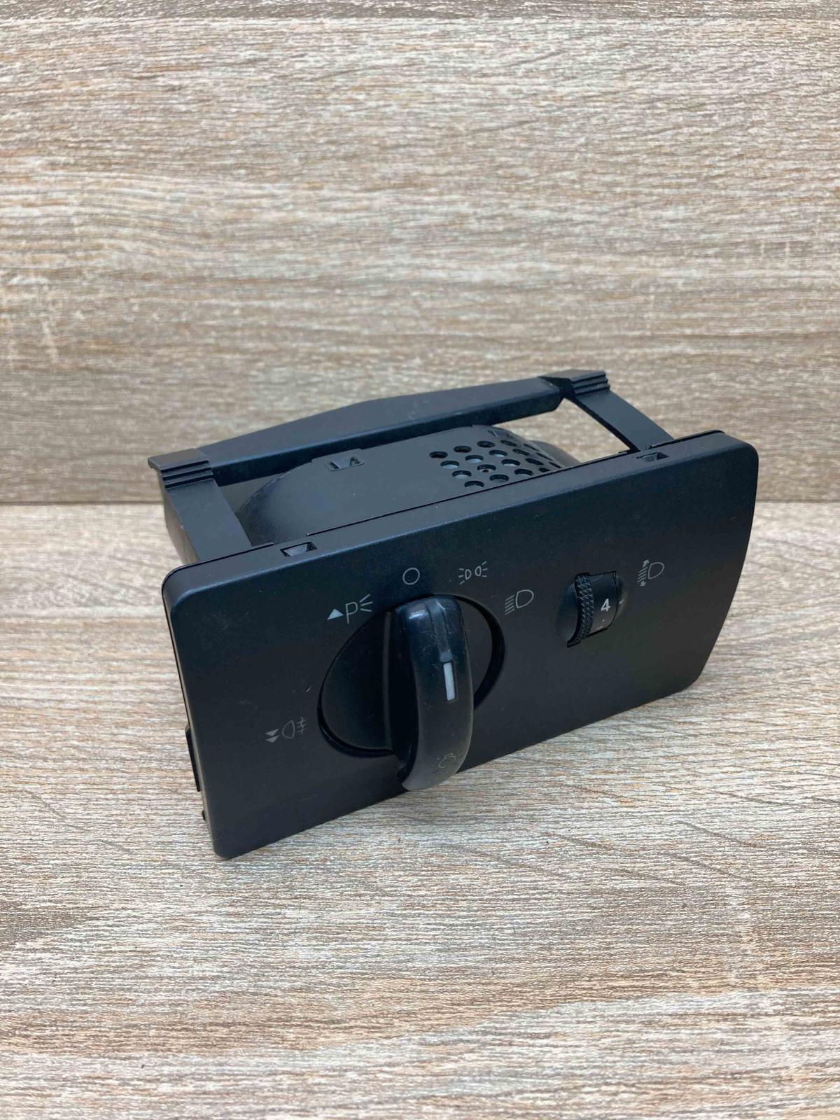 4S7T 13A024 BA   Light switch Ford Mondeo Mk III