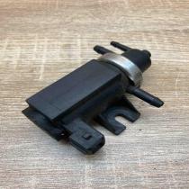 30618057 72190343  Turbo solenoid valve Volvo S40