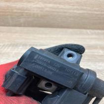25819 0R011 70051308 With Plug Turbo solenoid valve Toyota Corolla Verso AR10