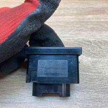 1Y0919228A   Passenger airbag on/off switch Volkswagen Touran I