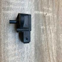 2244674   Air pressure sensor BMW 5 E39