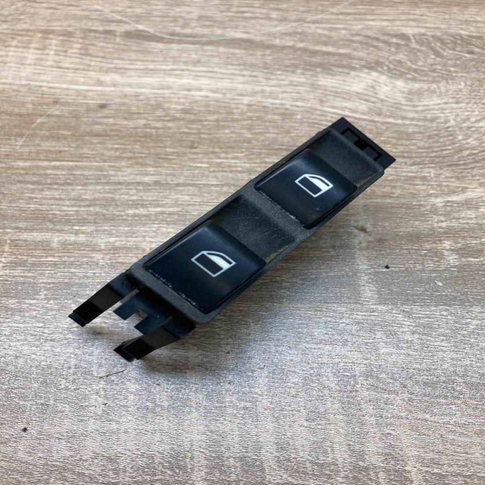 8381514 03120220  Electric window control switch BMW 3 E46