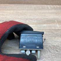 8A0941301   Headlight level height control switch Audi 80 90 S2 B4