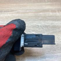 1Z0919235B   Passenger airbag on/off switch Skoda Octavia Mk2 (1Z)