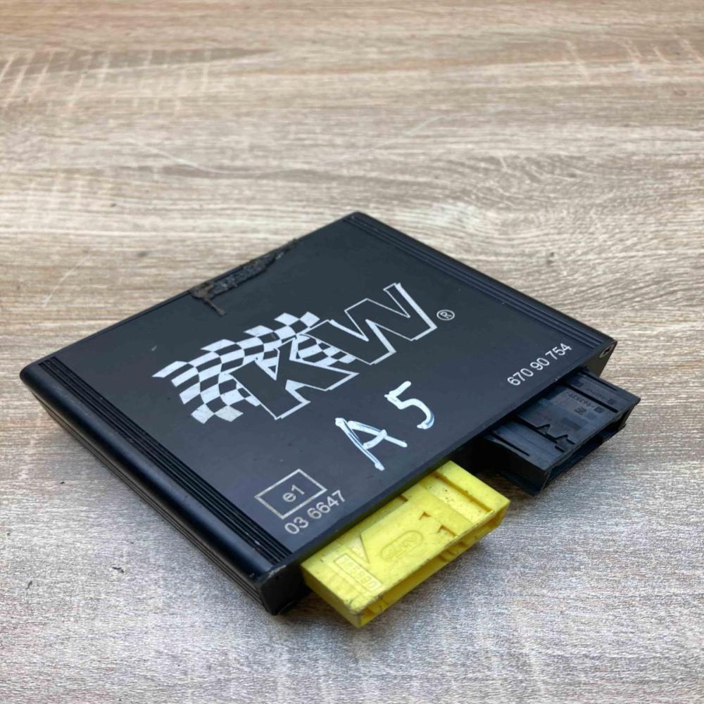 67090754   Engine control unit/module ECU Audi A5 8T 8F