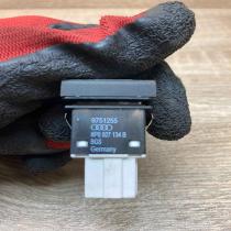 8P0927134B 9751255  ESP (stability program) switch Audi A3 S3 8P
