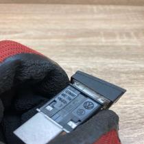 3C0927117   ESP (stability program) switch Volkswagen PASSAT B6