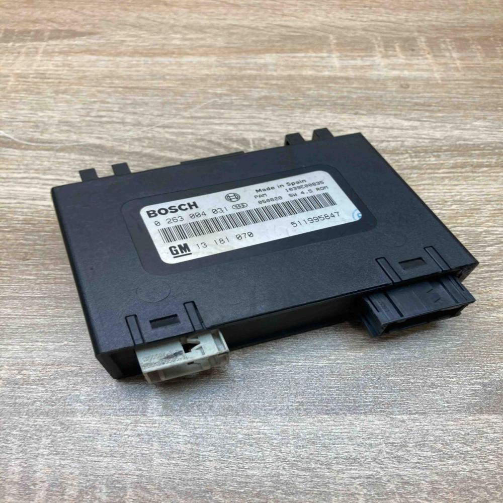 13181070 0263004031 Used Parking PDC control unit/module Opel Vectra C