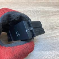 4F1927227   Glove box opening button Audi A6 S6 C6 4F