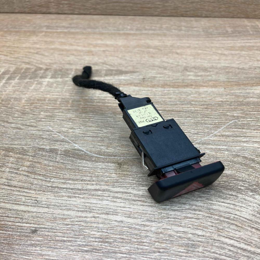 8E0941509  With Plug Hazard light switch Audi A4 S4 B6 8E 8H