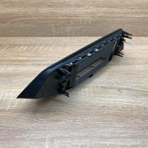 A2126801336 9022700  Radio/GPS head unit trim Mercedes-Benz E W212