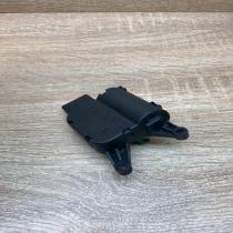 8E1820511B 0132801303  Air flap motor/actuator Audi A4 S4 B7 8E 8H