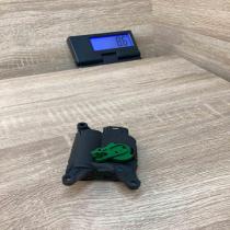 8E1820511B 0132801303  Air flap motor/actuator Audi A4 S4 B7 8E 8H