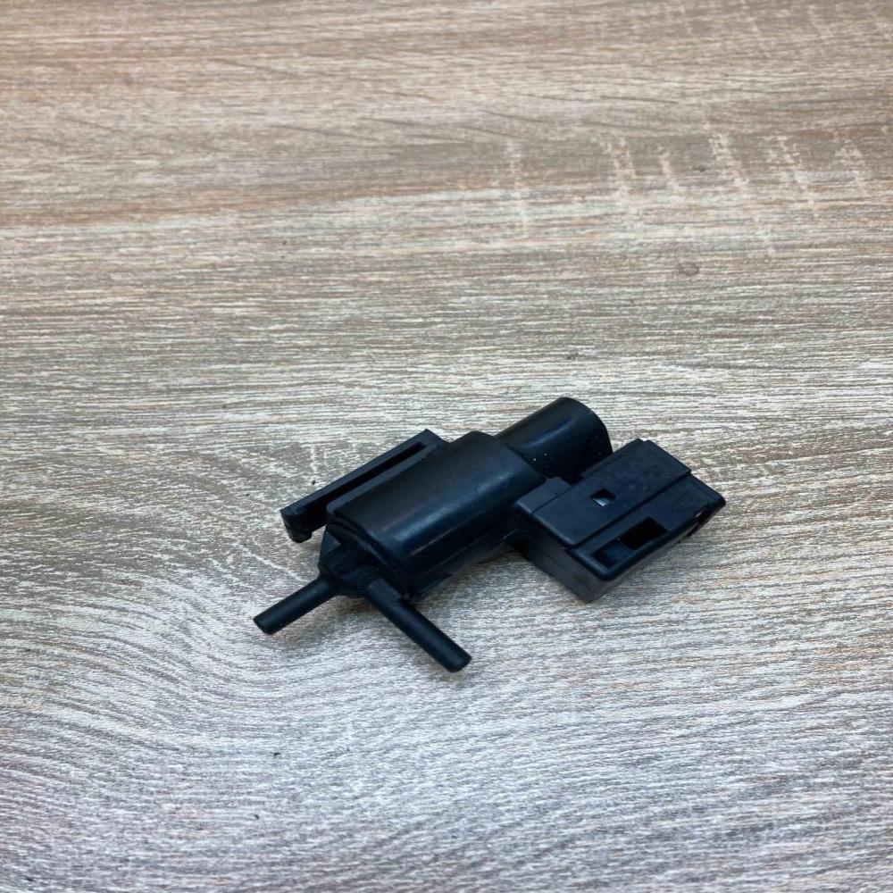 K5T49091   Turbo solenoid valve Mazda MPV