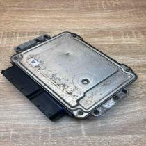55205622 0281014024  Engine control unit/module ECU Opel Zafira B