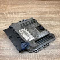 55205622 0281014024  Engine control unit/module ECU Opel Zafira B