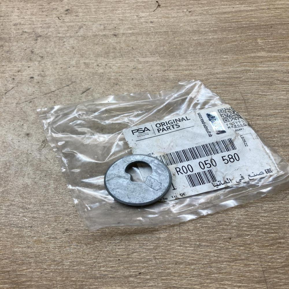 YR00050580  GM Washer Other rear suspension part Opel Insignia A
