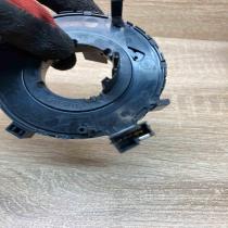 1J0959653B   Airbag slip ring squib (SRS ring) Audi A3 S3 8L
