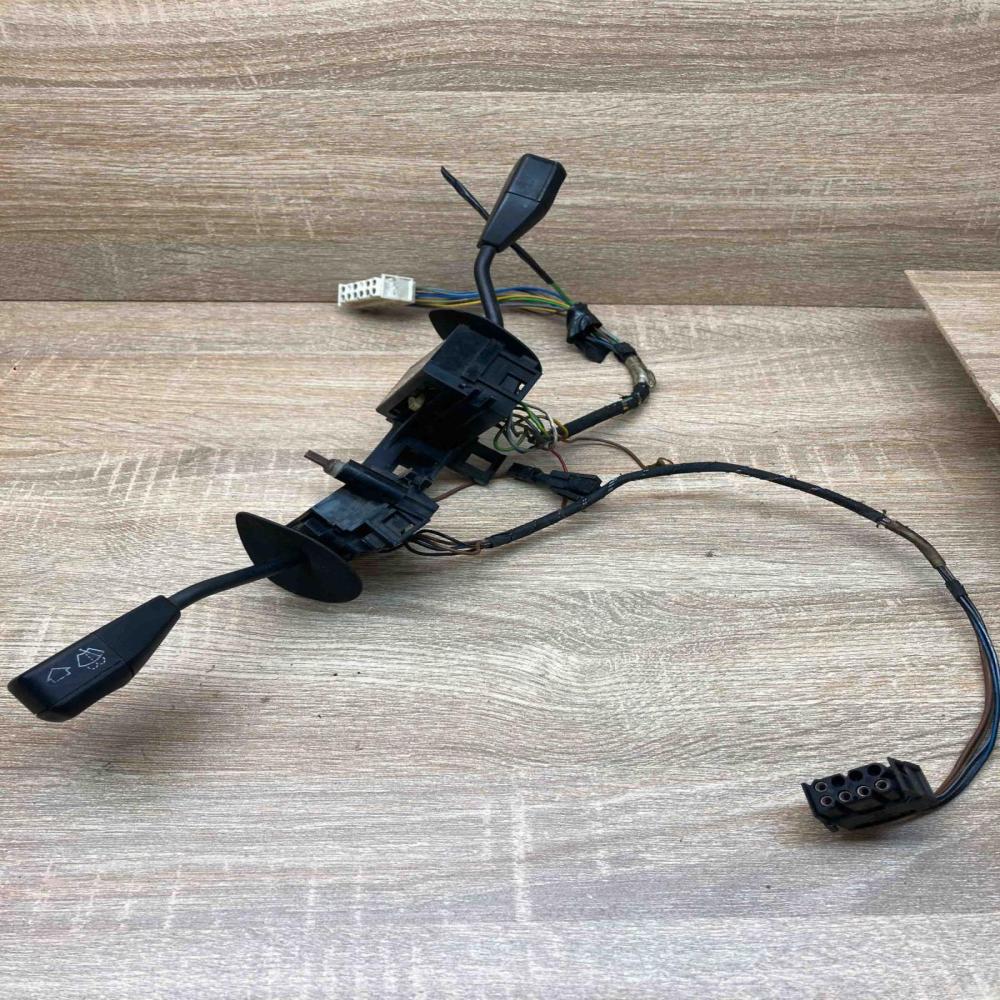 1159147   Wiper turn signal indicator stalk/switch BMW 3 E36