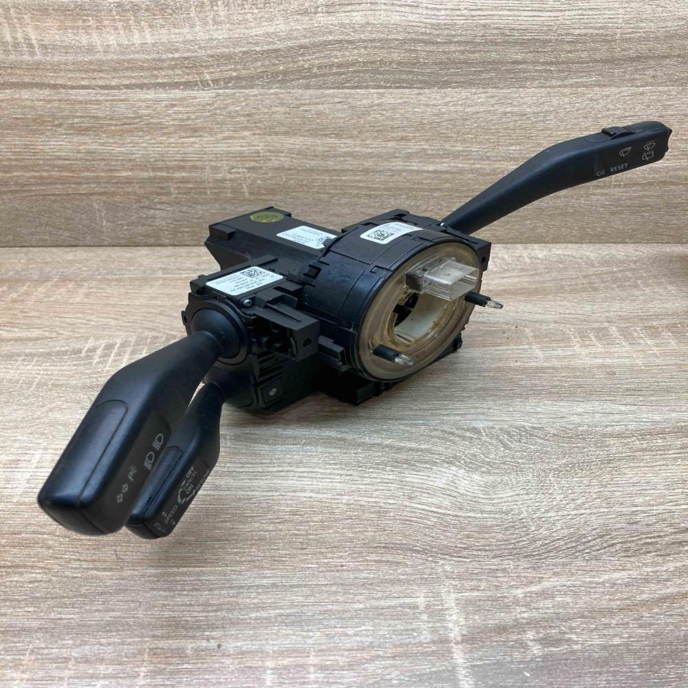 3C9953507AH 3C0953549L  Wiper turn signal indicator stalk/switch Volkswagen PASS