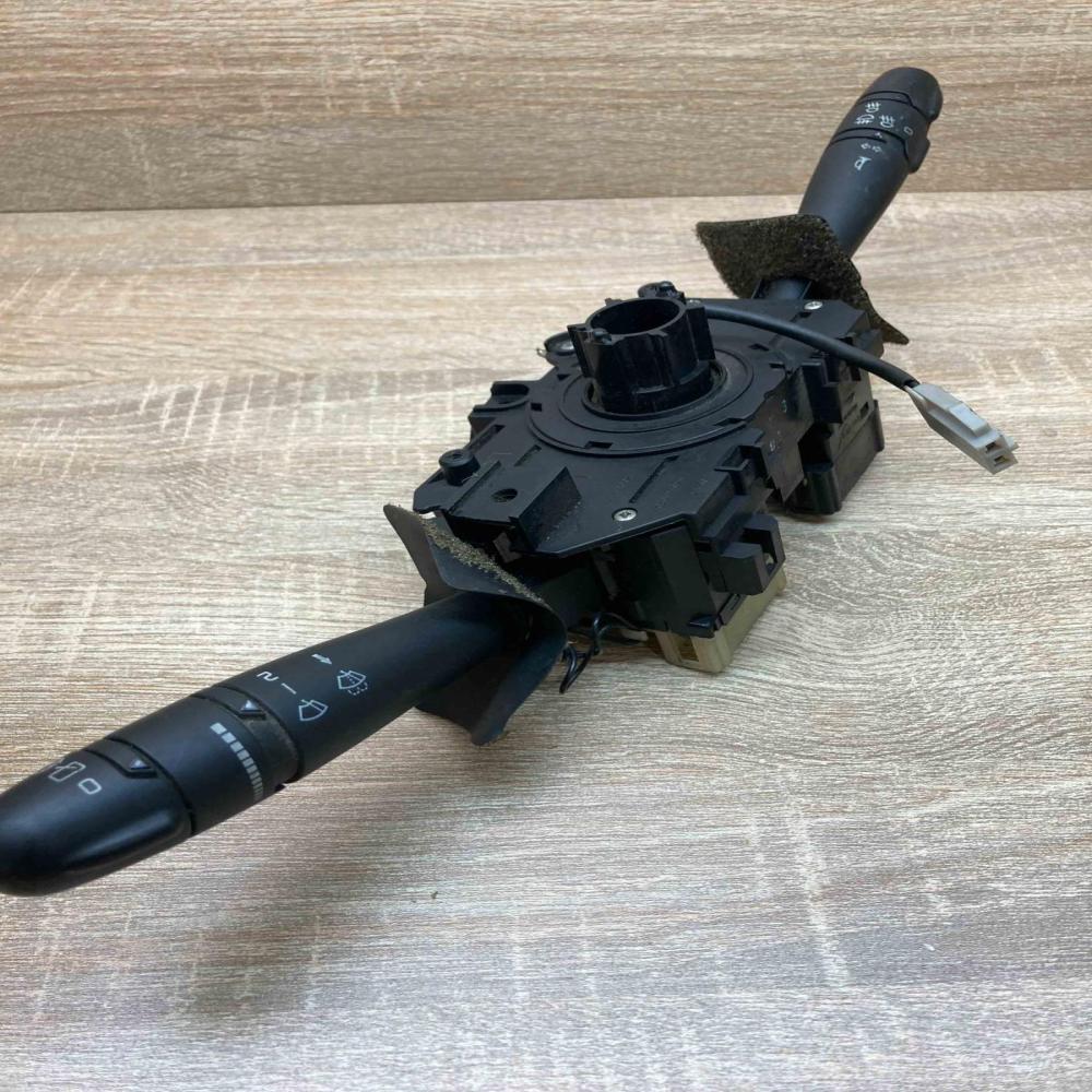 7700832542 54034302D  Wiper turn signal indicator stalk/switch Renault Laguna I